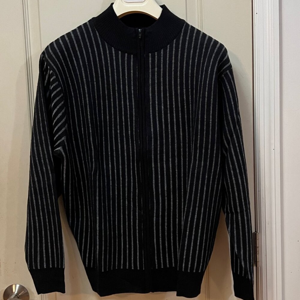 Bachrach Men's Size L 52% Wool/48% Acrylic L/S Crew Neck Full Zip Sweater. Black
